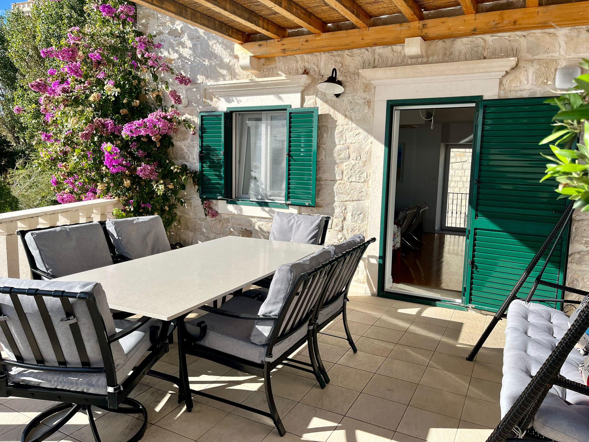 Výroba venkovních polstrů do Chorvatska